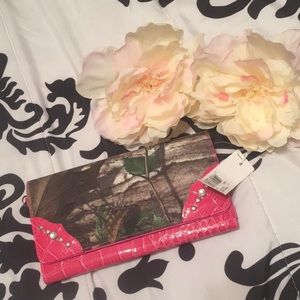 MWT Camo and pink wallet